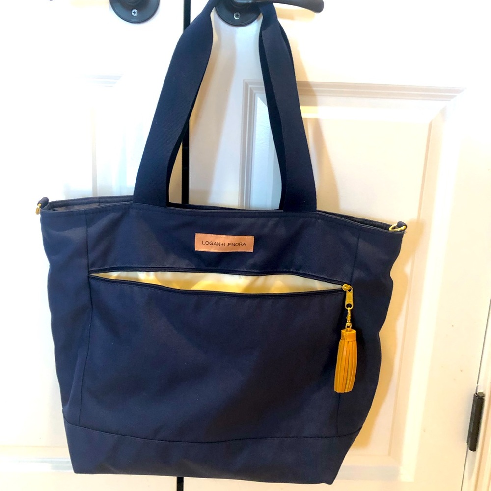 Logan & Lenora navy weekender bag